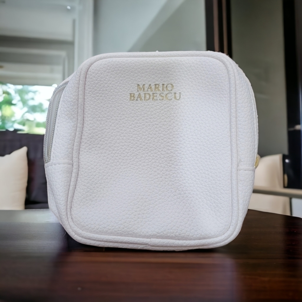 Mario Bedescu White Zip Around